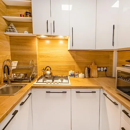 Charming Next To Lazienki Park And Center * Warszawa