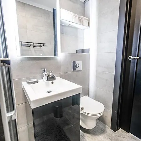 Charming Next To Lazienki Park And Center Apartamento